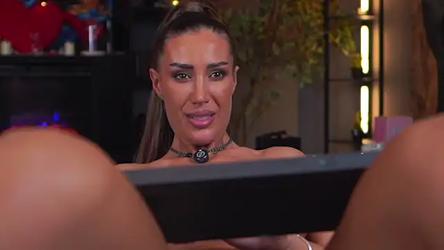 Evelyn_Evyyy's Live XXX Chat