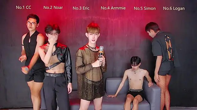 Queen-Vibe élő XXX-chatje