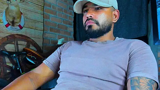 dominic_jonson Webcam Show