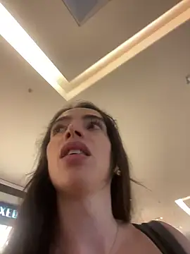 sisterhong élő XXX-chatje