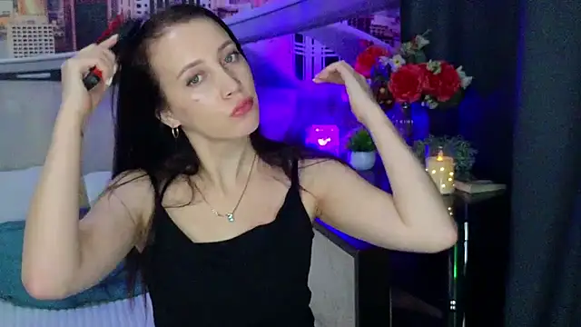 Онлайн чат XXX MonicaSweetx