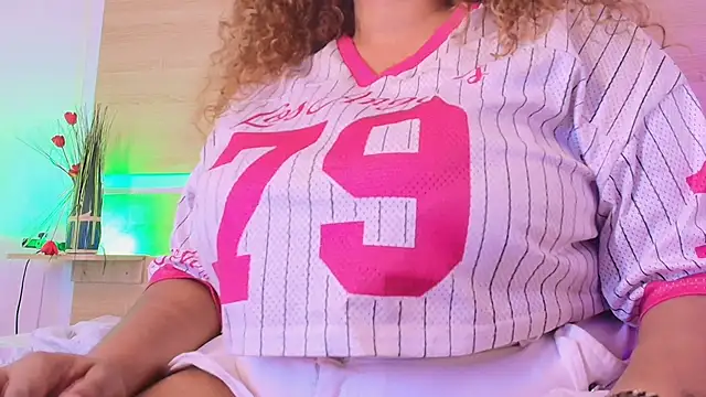 Chat XXX en directo de Your_big_ebony_goddness