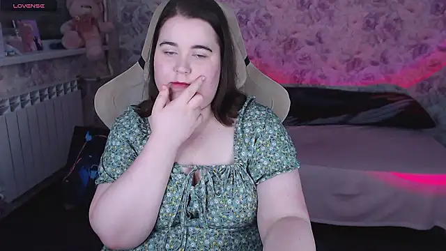 Chat +18 de Estelle_Hicks ao vivo