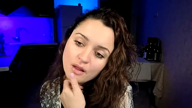 Cerann1's Live XXX Chat