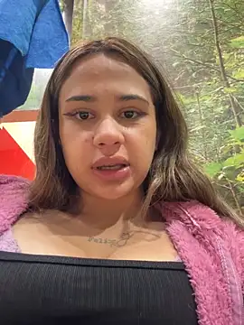 BabyKathy 라이브 XXX 채팅