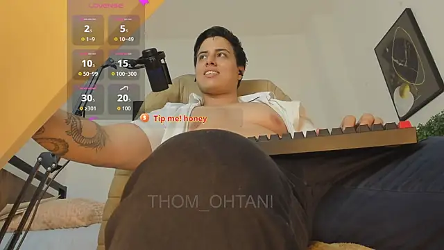 Thom_Ohtani's Live XXX Chat