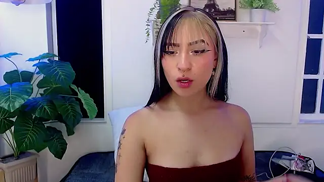 Show modela melodygirl2__ na web-kameri