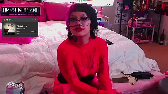 MissRomero Chat XXX in diretta