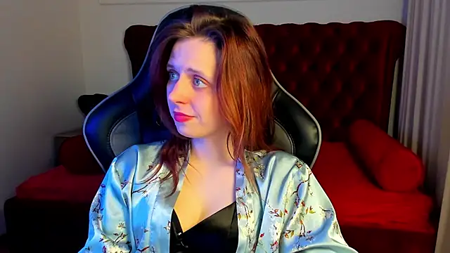 Chat +18 de FreyaVey ao vivo