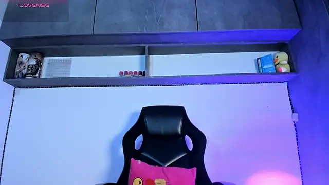 vickylatina_ 现场XXX聊天