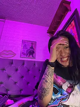 SALOME_KORLAND Adlı Modelin Web Kamerası Şovu