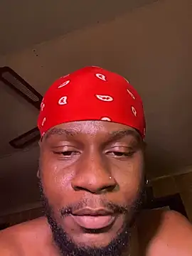 black_Man_dingo Adlı Modelin Canlı XXX Sohbeti