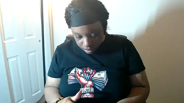 Chat XXX ao vivo de Sexymona1218