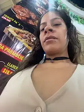 KatThomas 现场XXX聊天