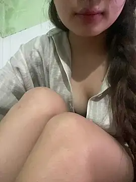 Xoai-cute Adlı Modelin Canlı XXX Sohbeti