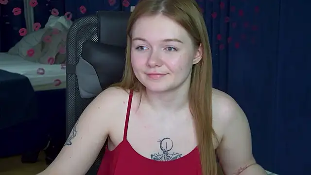 Pokazy przed kamerką – ElinaVale