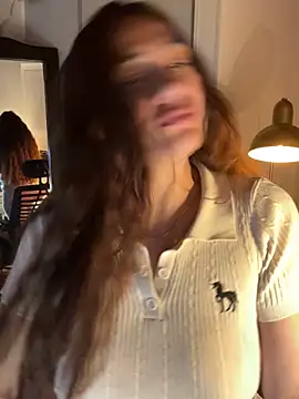 emmily_d live XXX chat