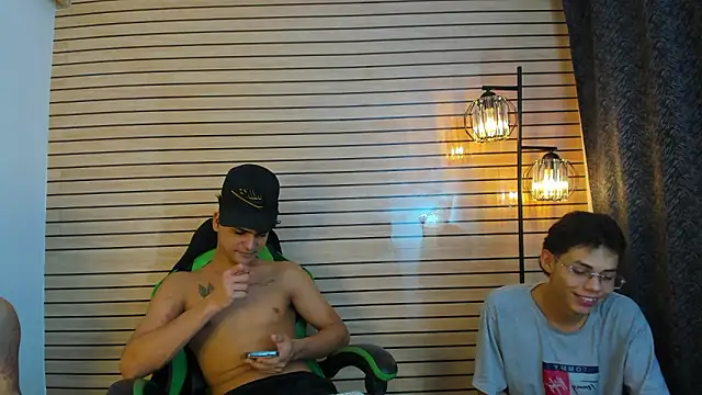 Alejandro_12314 Webcam-Show