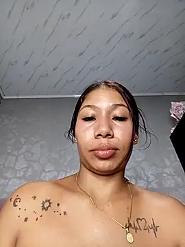 Rous-squirn Live XXX chat