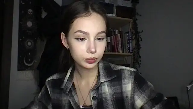 Yuna5343 现场XXX聊天