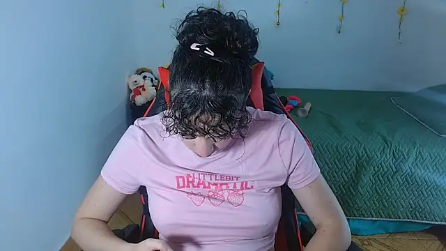 Онлайн чат XXX sajecrismaa