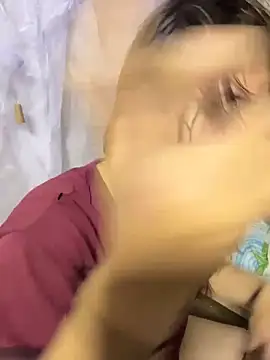 dakota021のライブXXXチャット