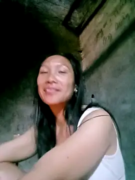 Diana-02のライブXXXチャット