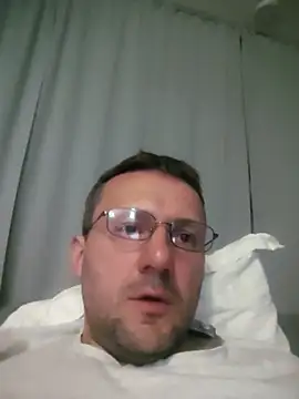 Webkamerová show defaktor