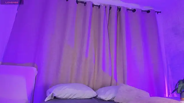 Catalella_Rouse – Live XXX-chat