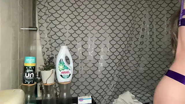 vinique99 Live XXX-chat