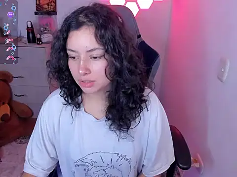 emillyaqua Chat XXX in diretta