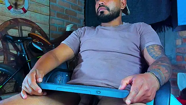 dominic_jonson Webcam-Show