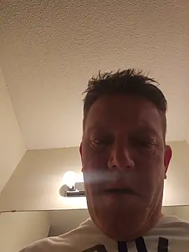 Bigtater1999's Live XXX Chat