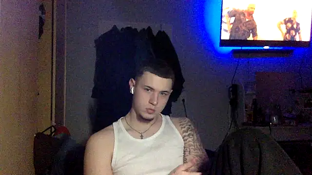 Channingboyn Live XXX chat