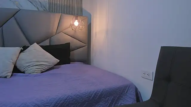 Katyrousee live XXX chat