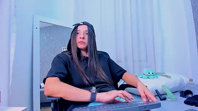 Živý XXX chat ViictoriiaSaenz