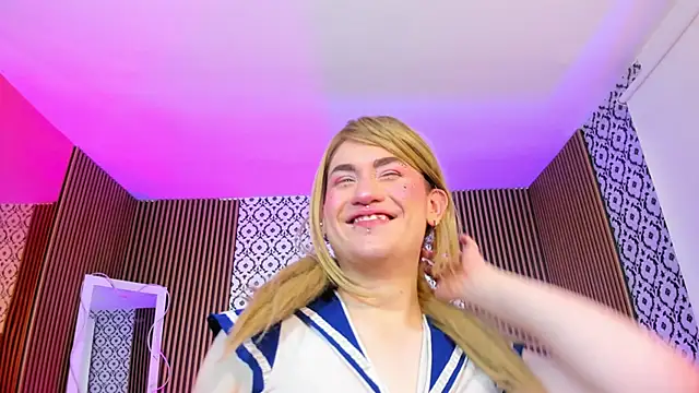 NOOAH_TAY Adlı Modelin Canlı XXX Sohbeti