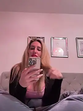 JuliaPrivat Live XXX-Chat