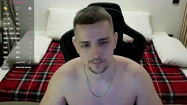 Larstar01 Adlı Modelin Canlı XXX Sohbeti