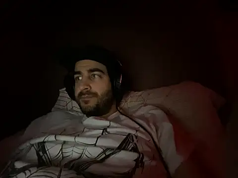 young_bear06 Live XXX-chat