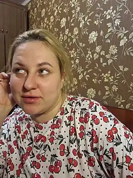 LianaJu Chat XXX in diretta