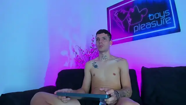 Вебкам-шоу Pleasure_boys_hot