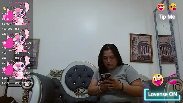 Carolina-Lenon Live XXX-chat