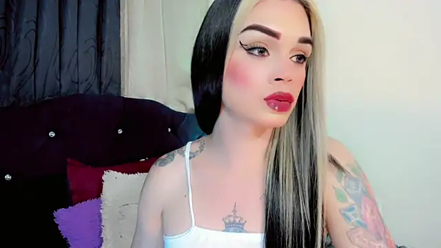 lesly_xxのウェブカメラショー