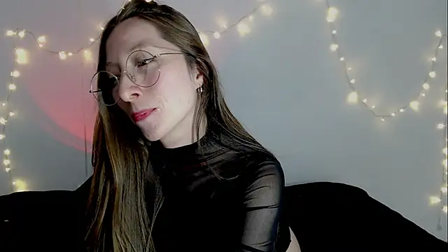 Carlin_Diaz's Live XXX Chat