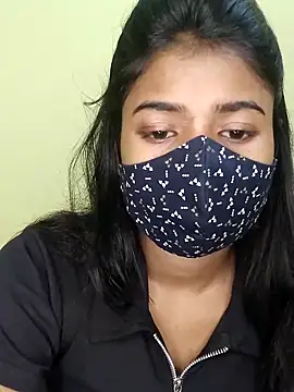 trinasa Show in webcam