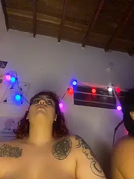 Czat XXX na żywo – name_less_lulu