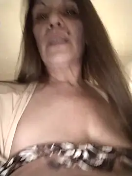 Melmamalhuda@xh 即時 XXX 聊天