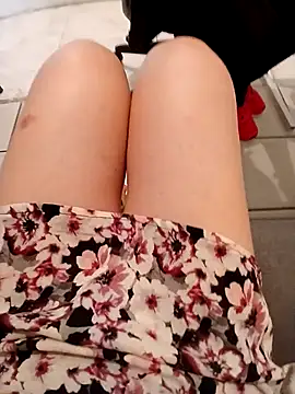 Mia_Novikov 即時 XXX 聊天