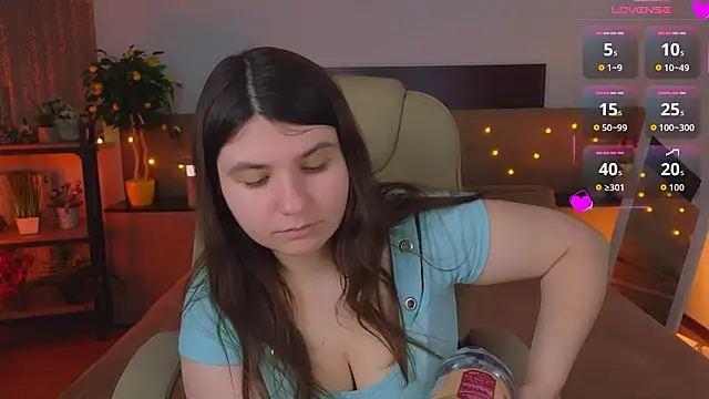 دردشة Viola__Shy الجنسية المباشرة